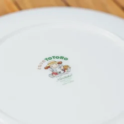 Maison Ghibli Cuisine Et Table|Assiette 23 cm Totoro Fraise - Mon Voisin Tororo