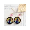Maison Ghibli Bijoux|Bijou Boucles d’oreilles Jiji Vitrail - Kiki la petite Sorcière