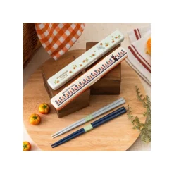 Maison Ghibli Cuisine Et Table|Boîte de Baguettes 18 cm Fleurs des champs - Kiki la petite sorcière