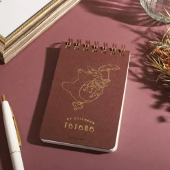 Maison Ghibli Carnets Et Cahiers|Carnet à spirales gauffré 11,5×7,2cm Totoro Volant - Mon Voisin Totor