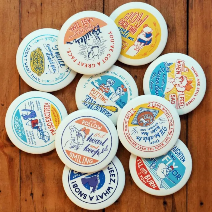 Maison Ghibli Badges|Collection de badges vintage 1 badge Mystere - Kiki la petite sorcièr