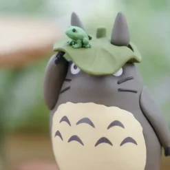 Maison Ghibli Puzzle|Kumukumu 3D Puzzle Totoro Gris avec feuille - Mon Voisin Totoro