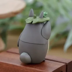 Maison Ghibli Puzzle|Kumukumu 3D Puzzle Totoro Gris avec feuille - Mon Voisin Totoro
