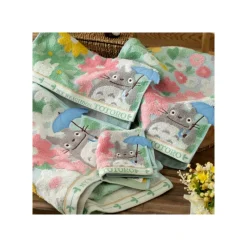 Maison Ghibli Linge De Maison|Mini Serviette Totoro Champs de Fleurs 25x25 cm - Mon Voisin Totoro