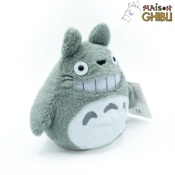 Maison Ghibli Peluches Classiques|Peluche Totoro Souriant M - Mon Voisin Totoro