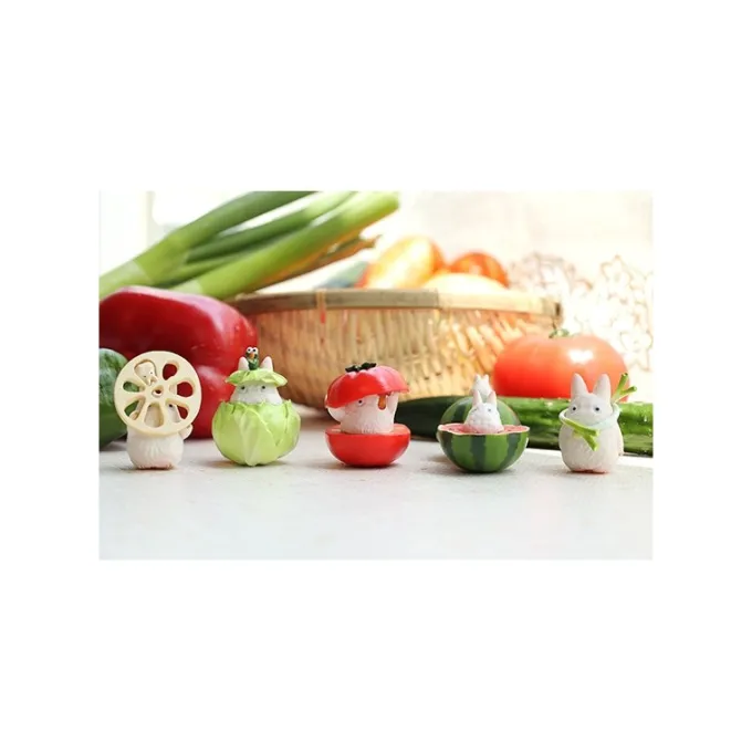 Maison Ghibli Figurines|Pose Coll Assort 6 figurines Totoro Blanc Légumes - Mon Voisin Totoro