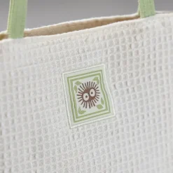 Maison Ghibli Sacs|Sac à main gauffrée Totoro - Mon VoisinTotoro