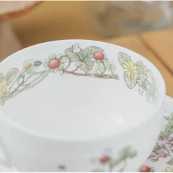Maison Ghibli Cuisine Et Table|Tasse et Sous Tasse Totoro Fraise - Mon Voisin Totoro