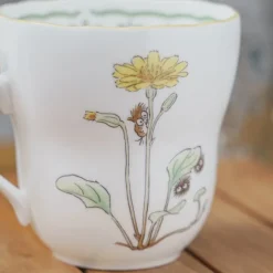 Maison Ghibli Cuisine Et Table|Tasse Totoro Chapeau de Fleurs Jaunes - Mon Voisin Totoro